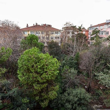 Charming Apartment Surrounded By Vibrant Attractions In Kadikoy Istanbul Eksteriør bilde