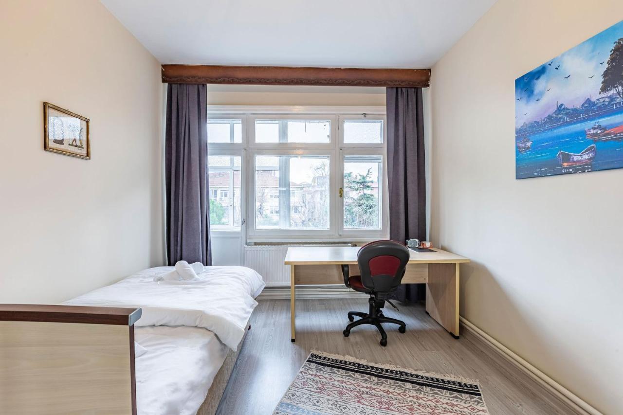 Charming Apartment Surrounded By Vibrant Attractions In Kadikoy Istanbul Eksteriør bilde